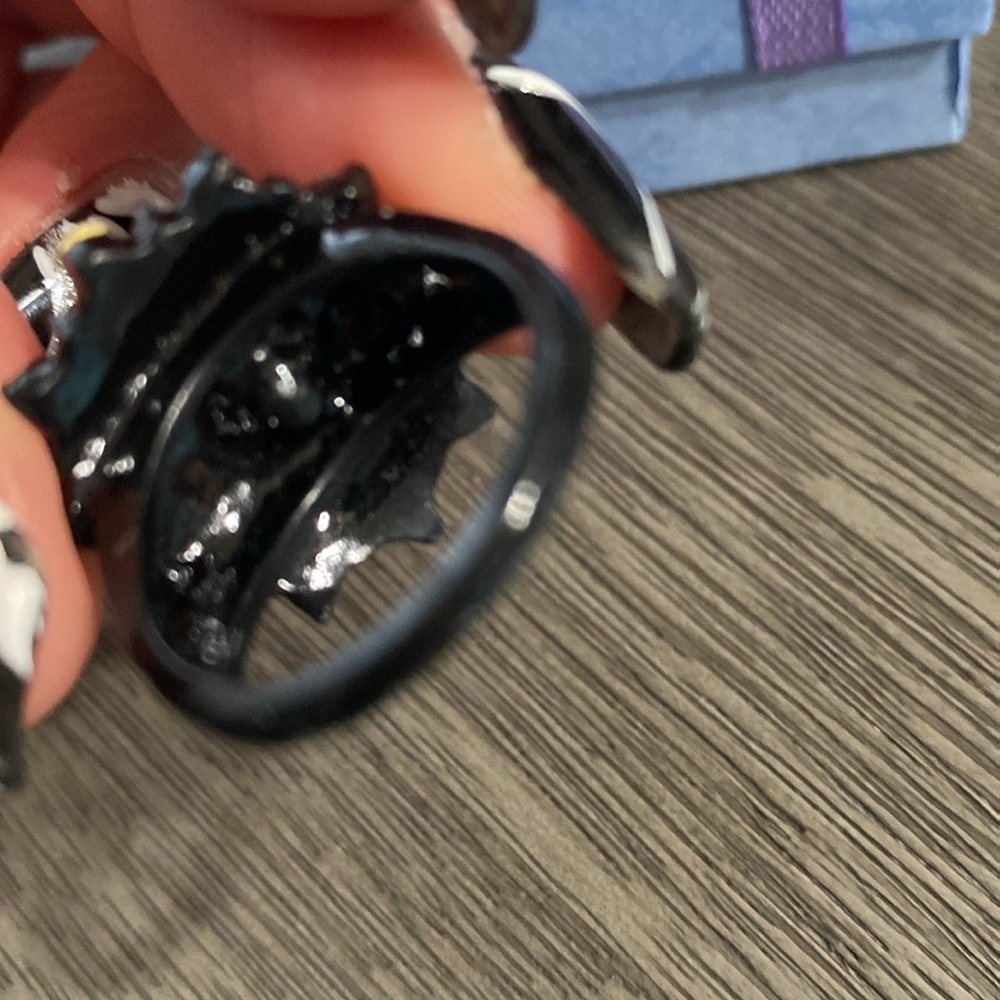 Black Metal Rhinestone Burst Ring New - Picture 9 of 10